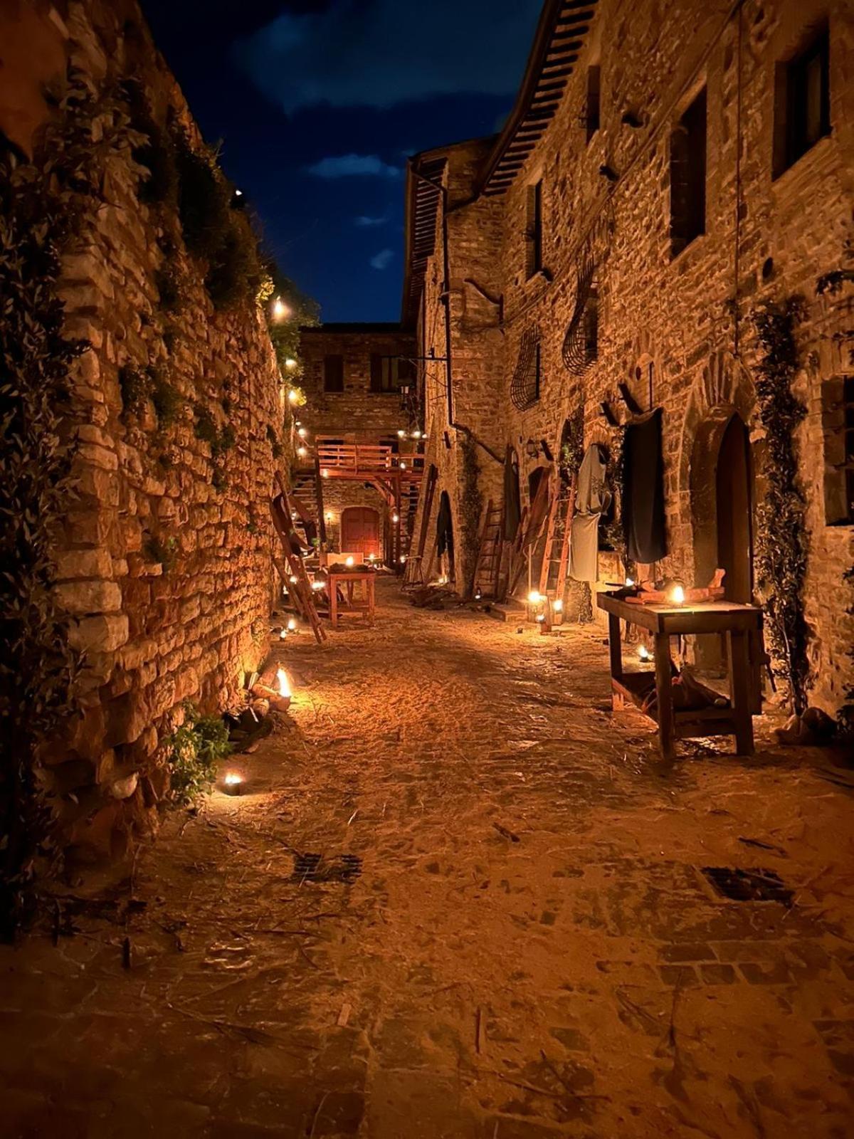 Monolocale L'Anfiteatro Romano 아시시 외부 사진